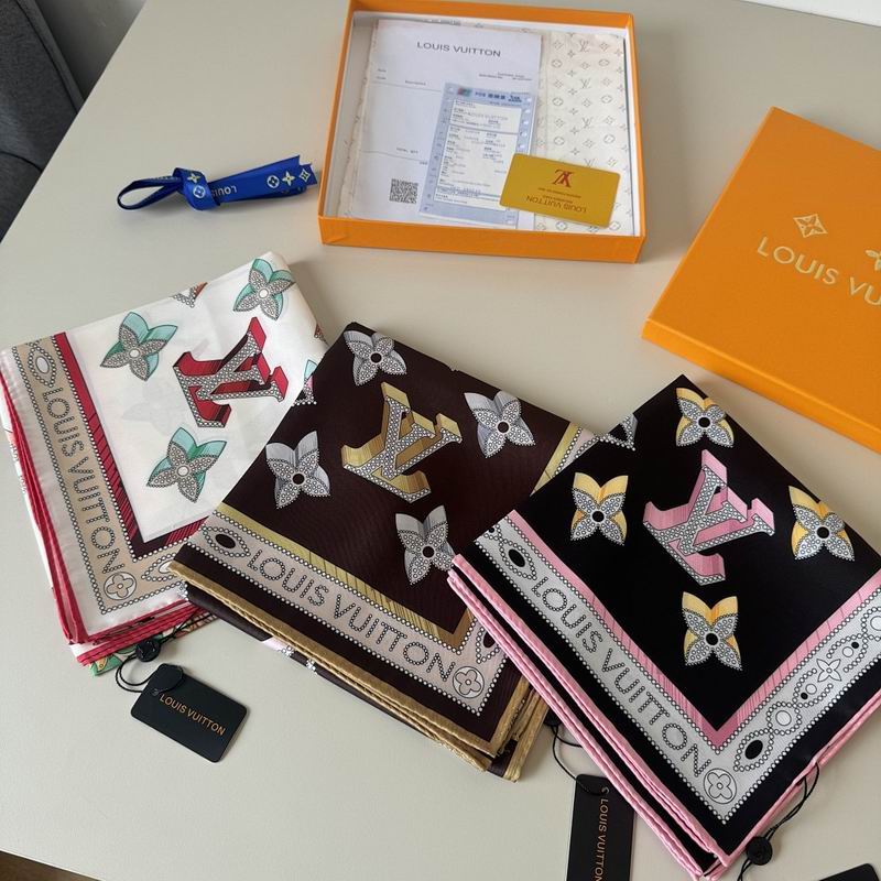 LV silk scarf hm33